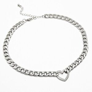 Heart Curb Chain Choker